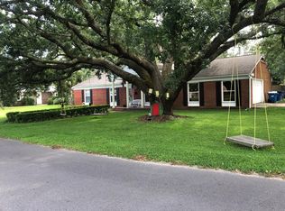 203 Dolphin St, Gulf Breeze, FL 32561
