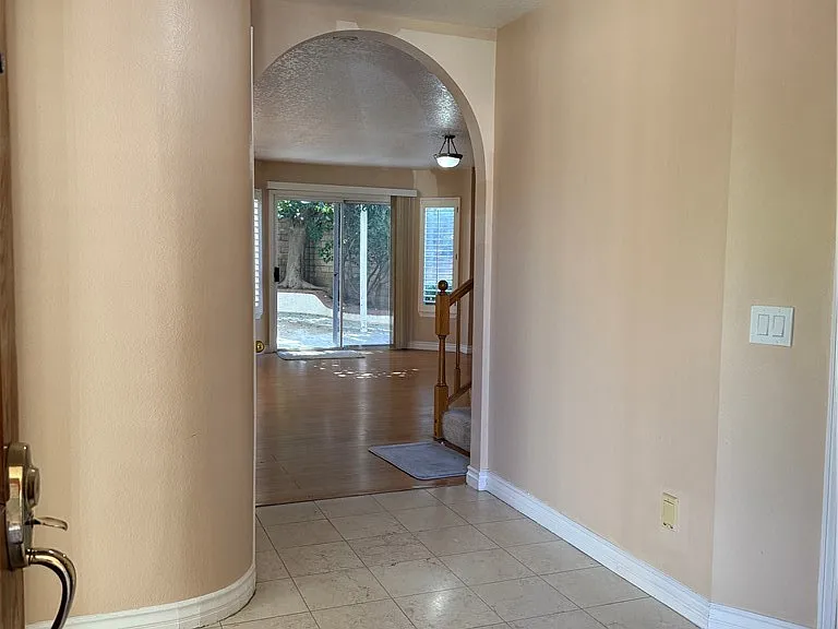 12022 Falcon Crest Way — Photo 12