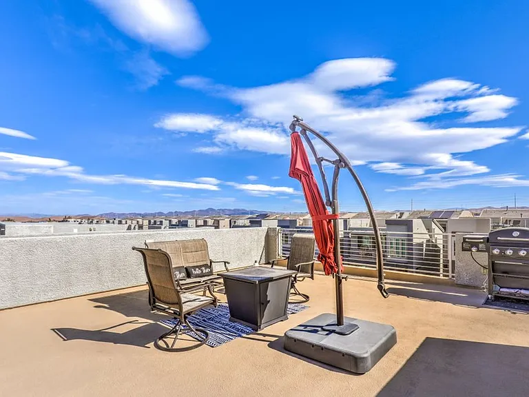 8086 Misty Canyon Ave — Photo 22