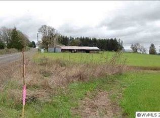 40963 Edwards Dr, Lebanon, OR 97355