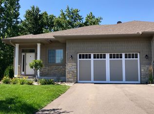 18177 Hamel Rd, Plymouth, MN 55446