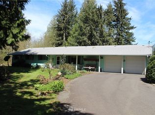 15418 Canyon Rd E, Puyallup, WA 98375