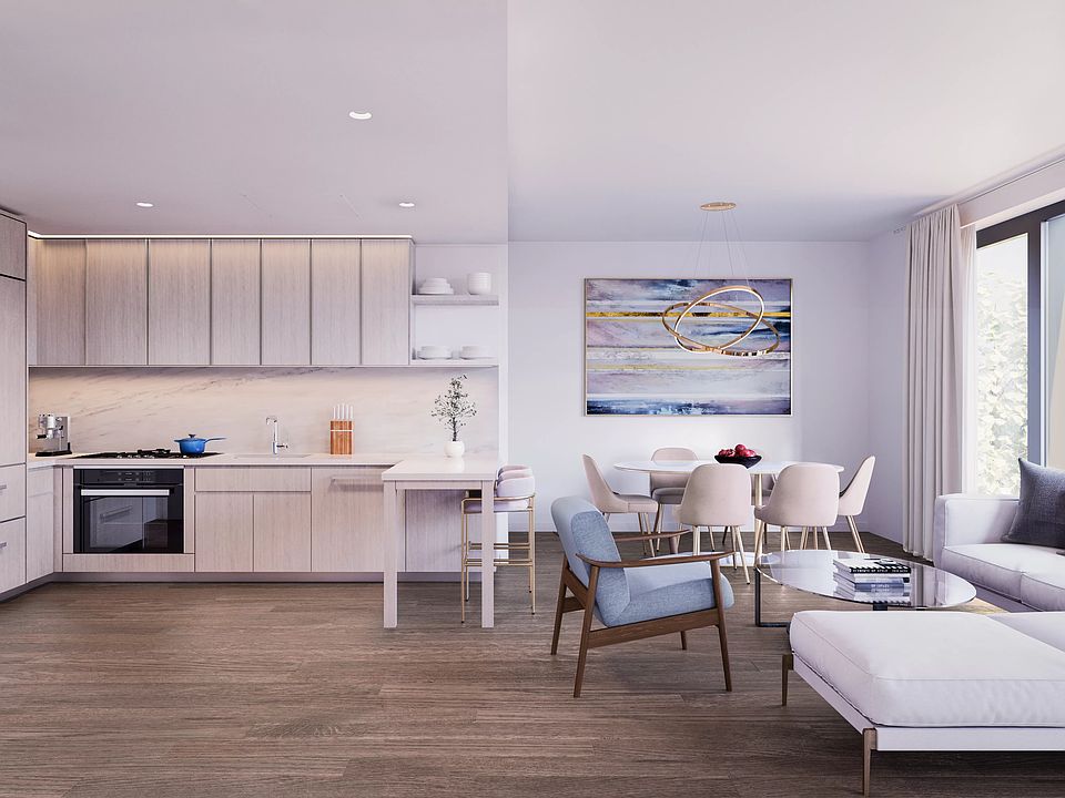 1st image of 500 W 45th St #710