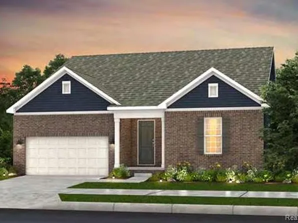 20441 W Kilburn Dr, Macomb, MI 48042