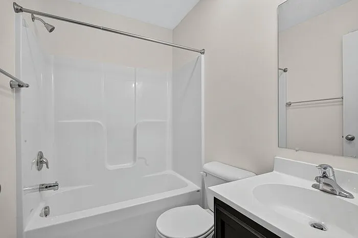 109 Holstein Dr — Photo 16
