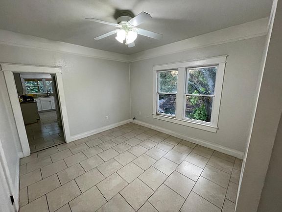 2nd image of 416 W Amelia Ave APT 4