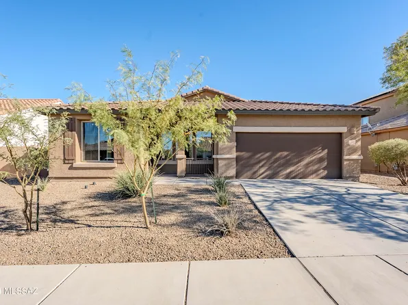 12544 N Boscombe Dr, Marana, AZ 85653