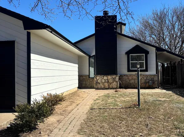 1700 N Brunswick St, Wichita, KS 67212