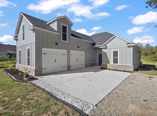 344 Dry Field Rd, Byhalia, MS 38611