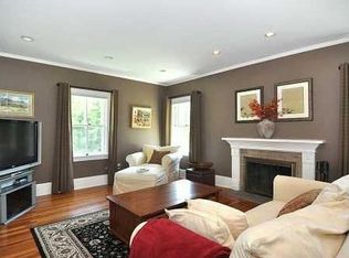 51 Homestead Ave, Warwick, RI 02889