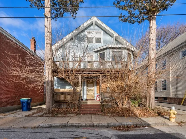 22 Prescott St, Salem, MA 01970