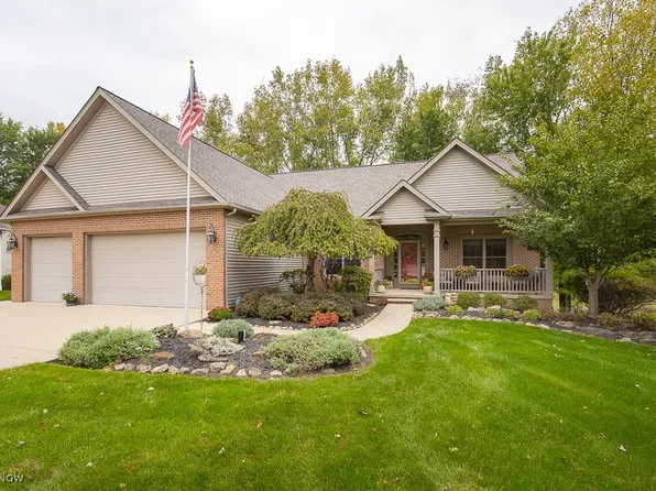 8969 Southridge Ct, Northfield, OH 44067