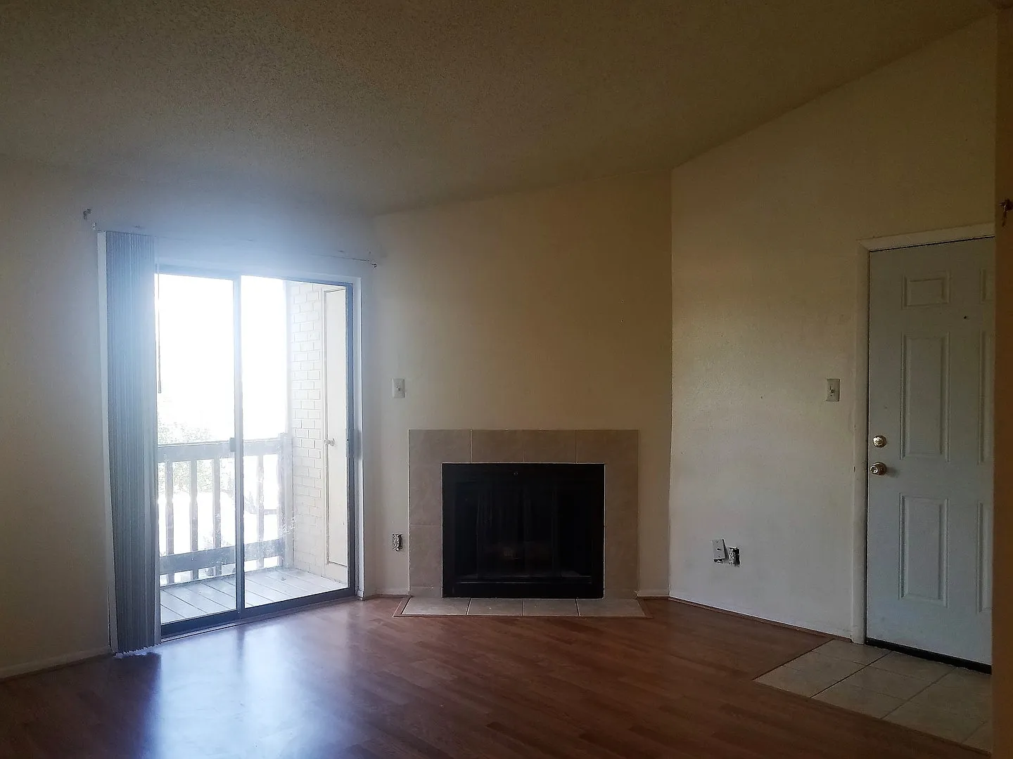 Great Location - 1 Bedroom 1 Bath At Cabana Key Condominiums - Amazing Area, Gated Community With... — Photo 4