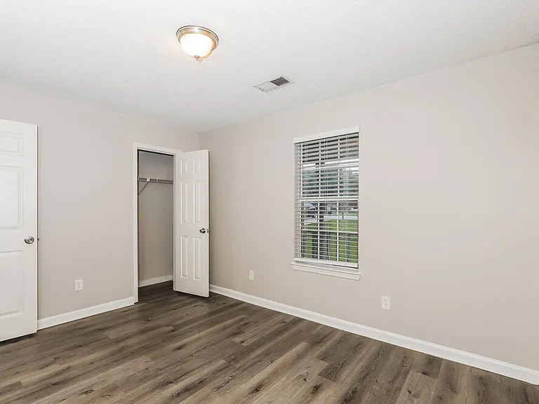 1573 Glynn Ct — Photo 13