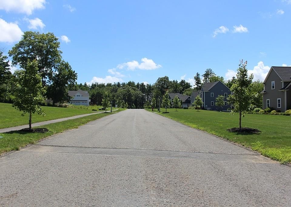 1st image of 5 Ariana Ln