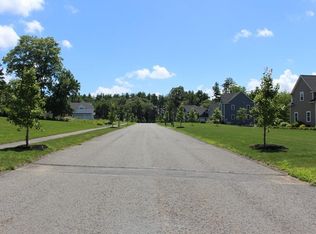 5 Ariana Ln, Norfolk, MA 02056