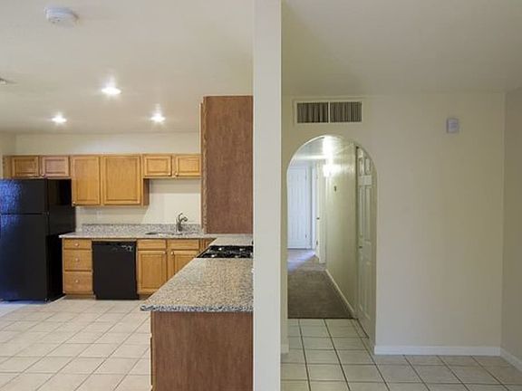 4th image of 3814 W Cavalier Dr