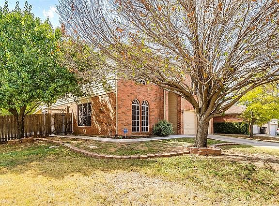 3rd image of 8072 Southern Pine Way