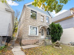 1835 W Becher St #1835A, Milwaukee, WI 53215