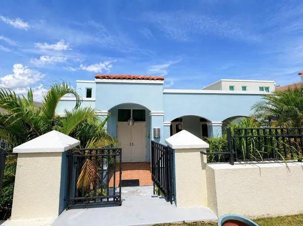 Treasure Point Calle Aguamarine #13, Vega Alta, PR 00692