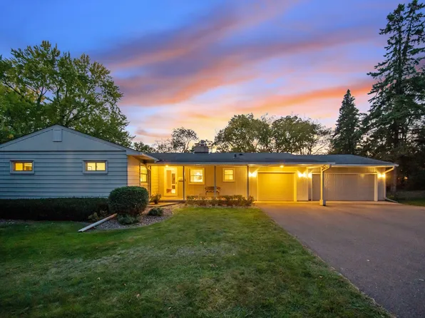 1128 Everett St S, Stillwater, MN 55082