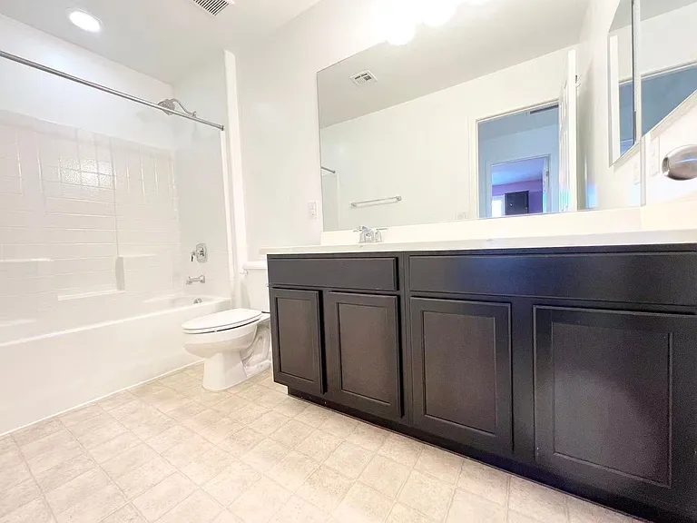 6625 Autumn Breeze St — Photo 18
