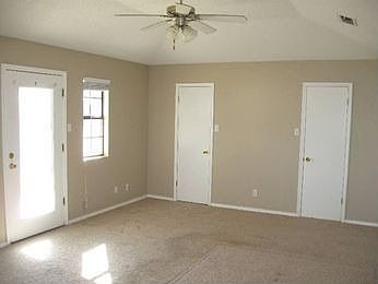 4th image of 4909 Brookdale Dr
