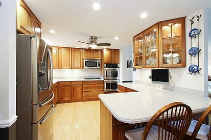 4th image of 935 W Weathersfield Way #18707