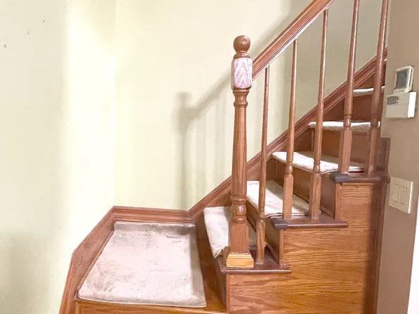 2963 Voorhies Avenue image 25 of 53