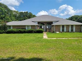 1534 Allman Trl SW, Bogue Chitto, MS 39629