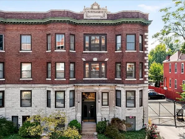 4512 McPherson Ave APT 1W, Saint Louis, MO 63108
