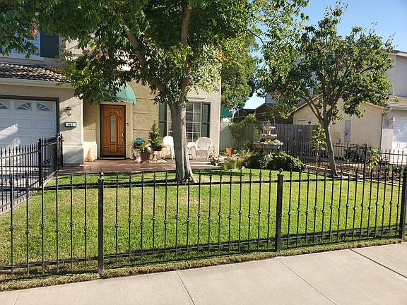 2nd image of 967 W Windsor Dr