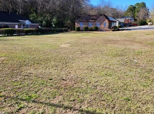 2039 Warm Springs Rd, Columbus, GA 31904