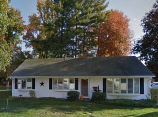 134 Manor Cir, East Hartford, CT 06118