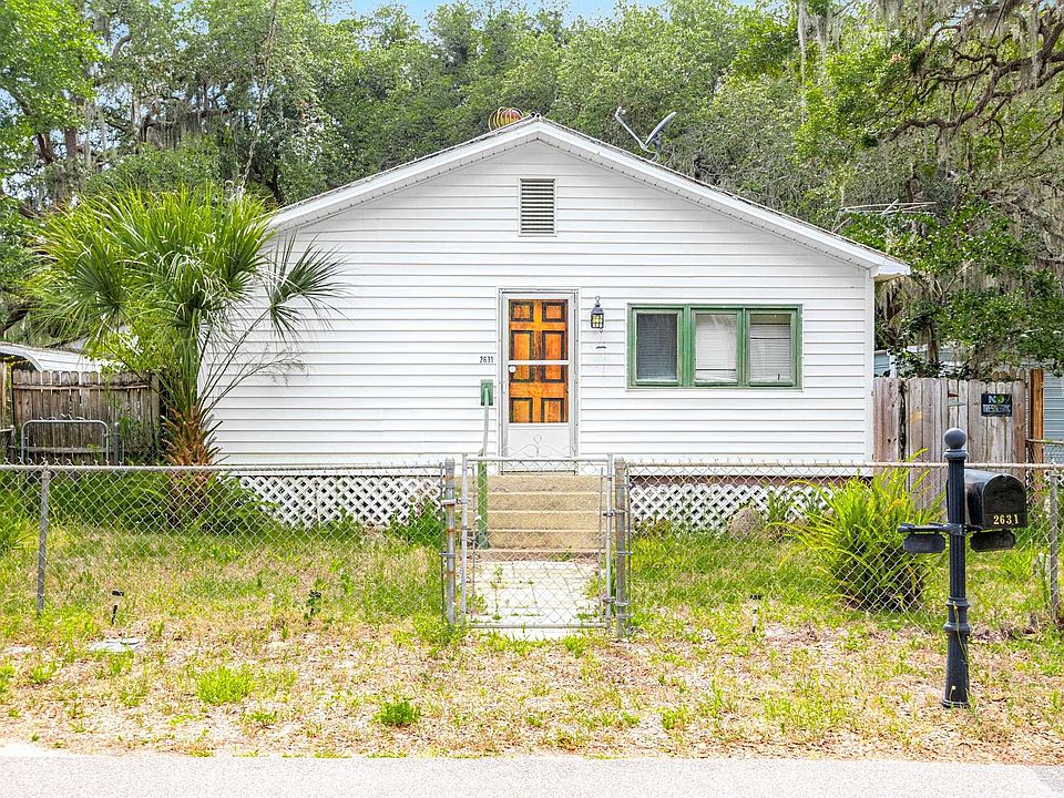 1st image of 2631 Usina St