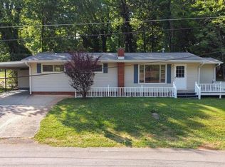 101 Ash Ave, Dahlonega, GA 30533