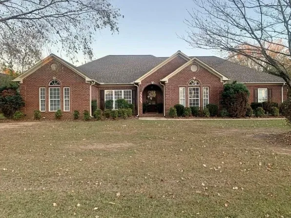 4 Camellia Ln, Amory, MS 38821