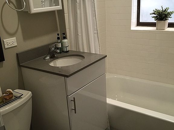 4th image of 3419 N Elaine Pl #19673
