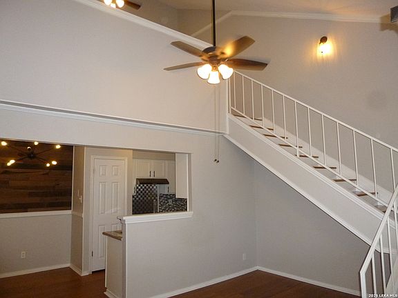 4th image of 11610 Vance Jackson Rd #1084