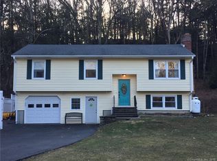 41 Branch Rd, Southbury, CT 06488