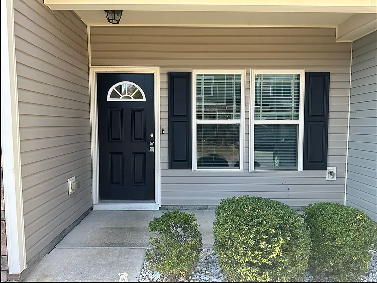 133 Hill Shore Ln — Photo 2