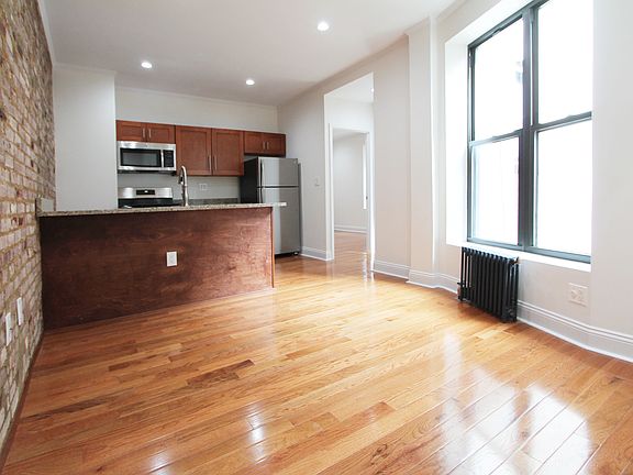3rd image of 1 Bennett Ave APT 34