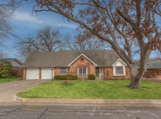 7000 Pinon St, Fort Worth, TX 76116