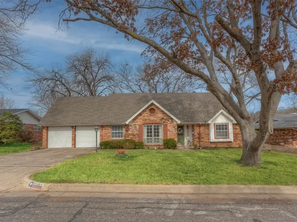 7000 Pinon St, Fort Worth, TX 76116