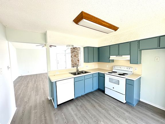 4th image of 10404 Burmaster Ln #A