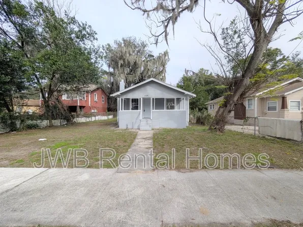 111 W 36th St, Jacksonville, FL 32206