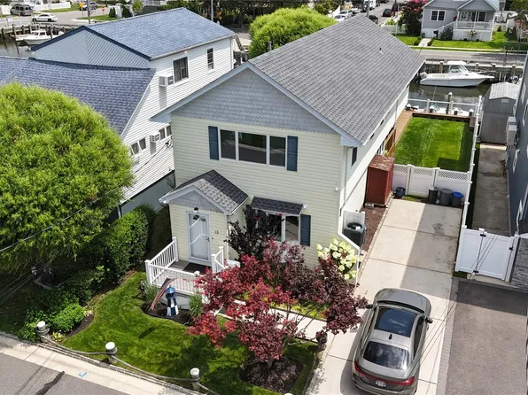 15 West Boulevard, East Rockaway, NY 11518