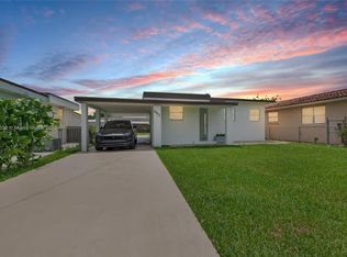 2811 SW 65th Ave, Miami, FL 33155