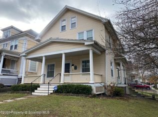 902 Woodlawn St, Scranton, PA 18509