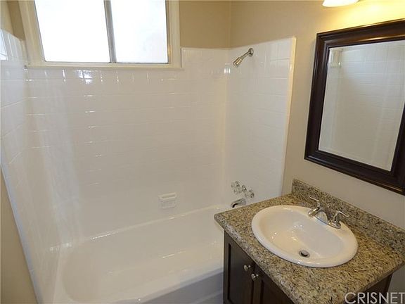 5th image of 11434 Eldridge Ave